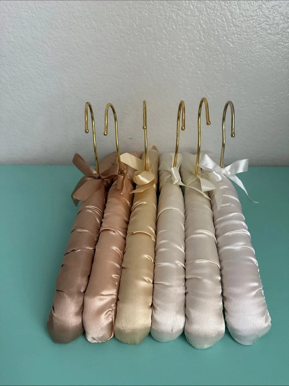 Satin padded heavy duty hangers-set of 6ct. in natural ombré colors-brand new.